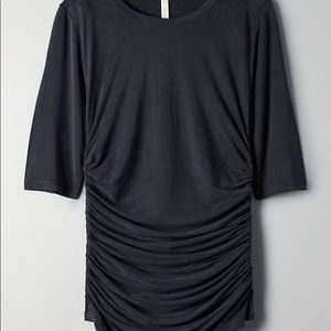 Aritiza Babaton Antares T- Shirt